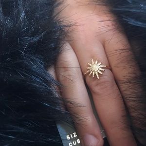 Fleur Sun Ring - Size 7